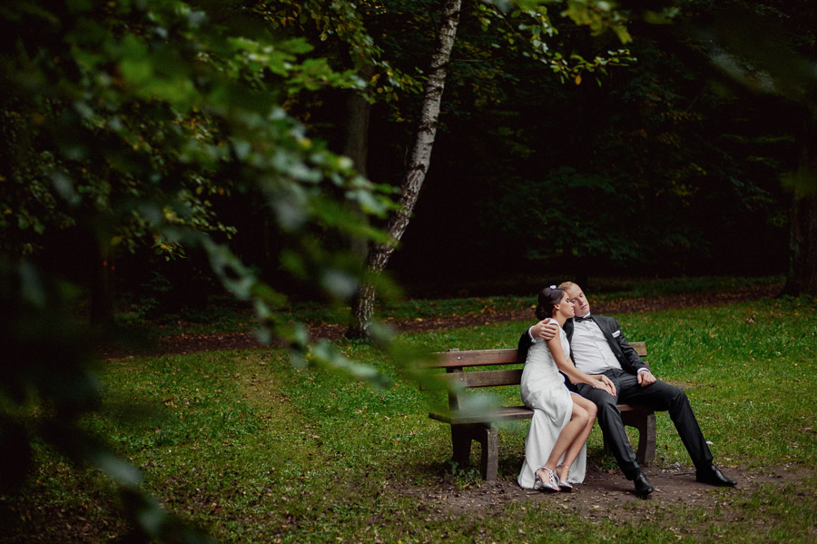 Fotograf ślubny Olkusz - Sfotografowani Marcin Pluta Sesja w lesie, Najlepsze zdjęcia ślubne, Doskonały fotograf ślubny