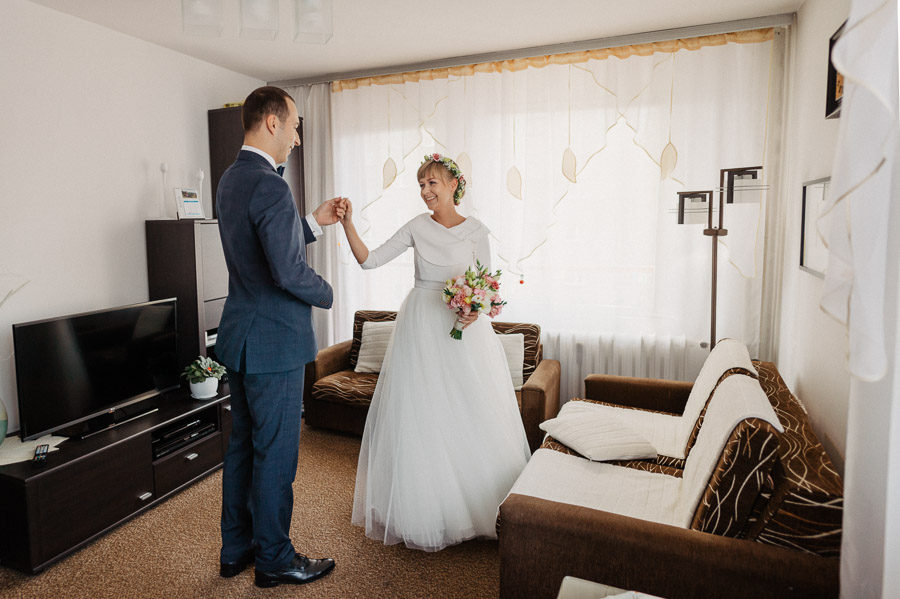 Para Młoda na zdjęciach ślubnych, Profesjonalna Fotografia ślubna, Doskonały Fotograf ślubny