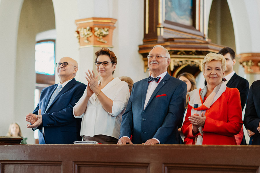 Rodzice na ślubie, Ślubny reportaż naturalny, Śląskie zdjęcia ślubne