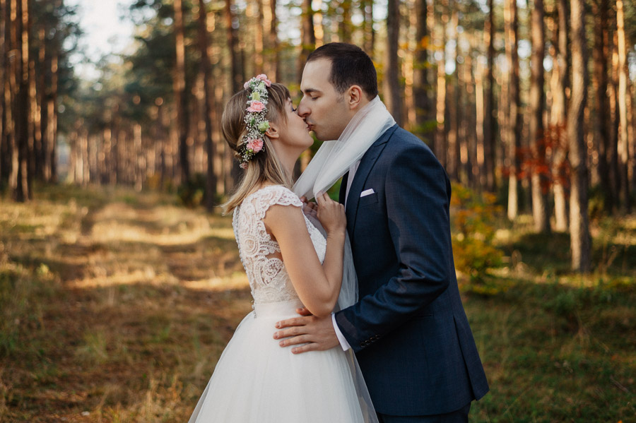 Sesja w lesie, Romantyczna sesja ślubna Śląskie, Fotografia okolicznościowa