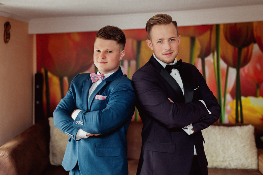 Fotografia Ślubna Śląsk - Sfotografowani Marcin Pluta Pan Młody i Świadek, Dobry fotograf Śląsk, Fotograf na wesele
