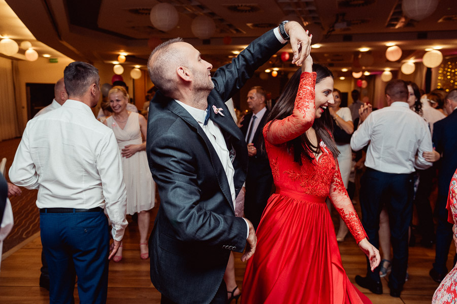 Fotograf ślubny Kraków - Sfotografowani Marcin Pluta Zabawa weselna, Dobry fotograf na ślub, Wesele Kraków