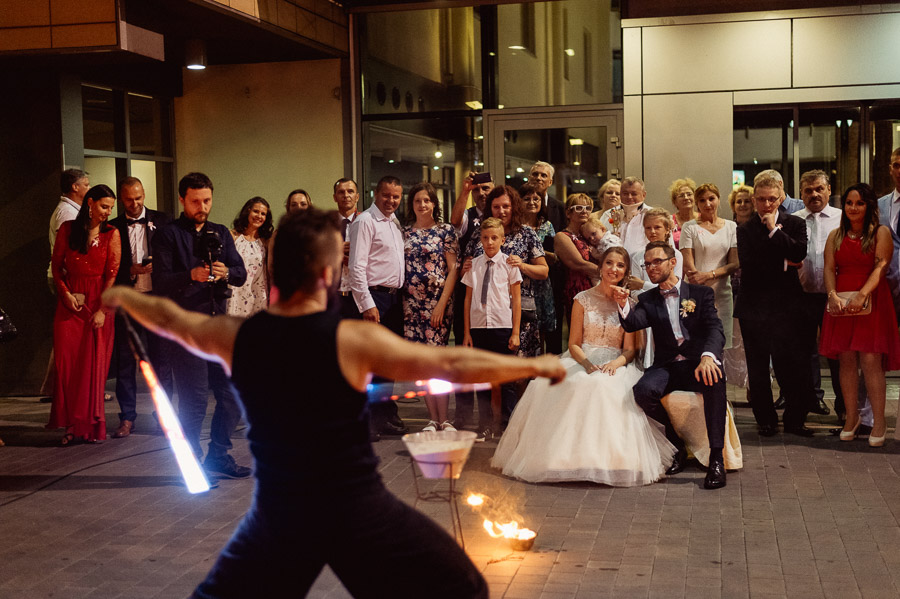 Fotograf ślubny Kraków - Sfotografowani Marcin Pluta Taniec z ogniem na weselu, Fotografia ślubna Kraków, Zdjęcia ślubne Kraków