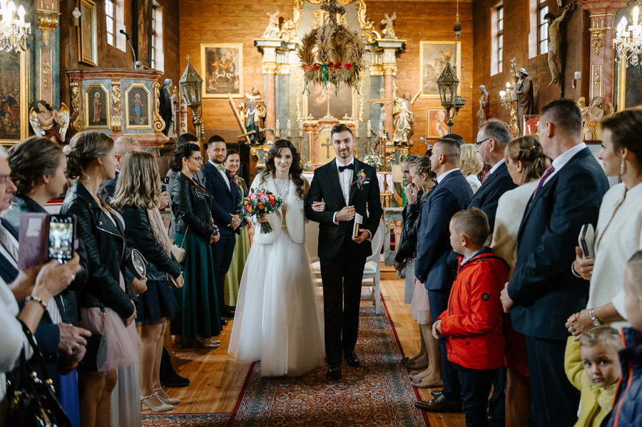 Wyjście z kościoła, Fotograf Marcin Pluta, Sfotografowani, 
