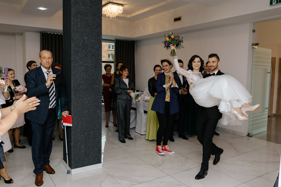 Wnoszenie na salę weselną, Sala weselna Atmosfera, Zdjęcia ślubne Śląskie