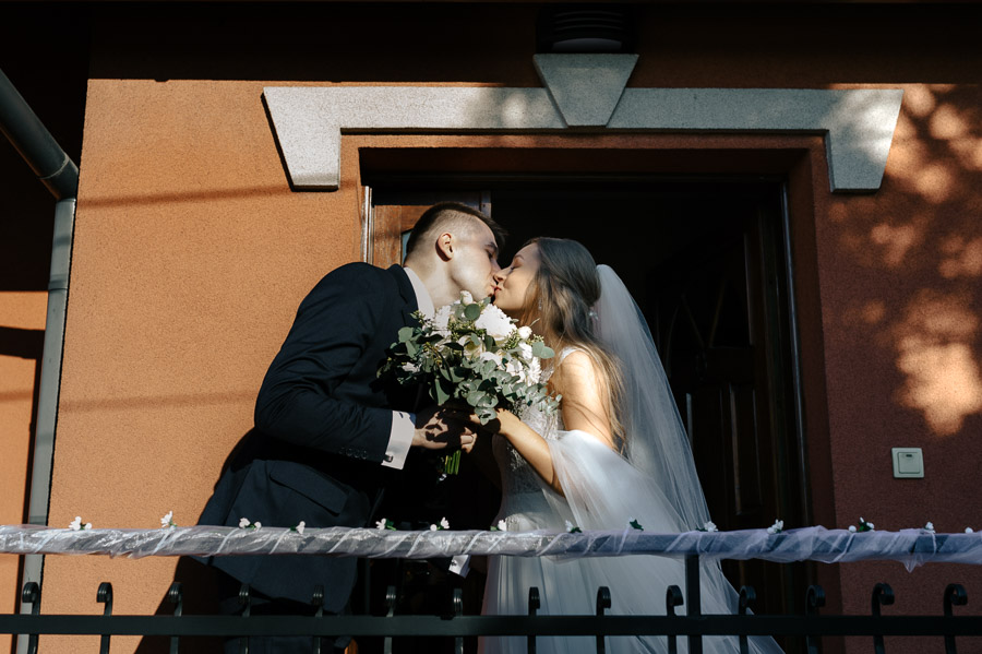 Fotografia Ślubna Kraków - Sfotografowani Marcin Pluta Powitanie Pary Młodej, Zdjęcia ślubne, Fotograf na wesele