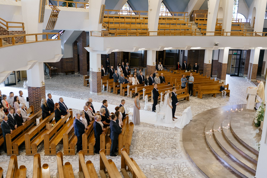 Fotografia Ślubna krakow - Sfotografowani Marcin Pluta Kościół pw. Miłosierdzia Bożego w Skawinie-Ogrodach