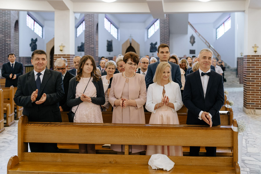 Fotografia Ślubna Kraków - Sfotografowani Marcin Pluta Rodzice na ślubie, Sesja naturalna ślubna, Piękna sesja ślubna