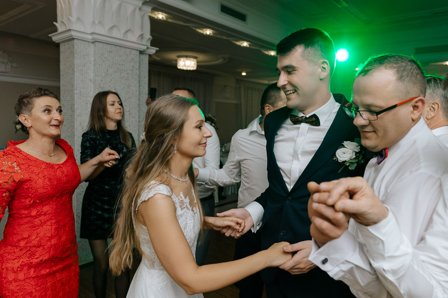 Fotograf ślubny Kraków - Sfotografowani Marcin Pluta Zabawa na weselu Kraków, Dobry fotograf na ślub, Najlepszy fotograf ślubny Kraków