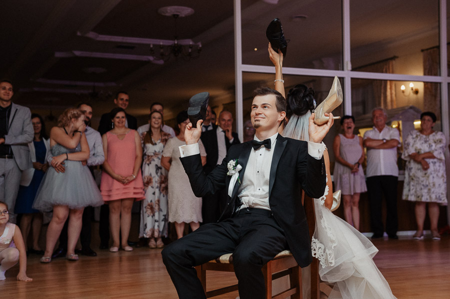 Fotografia Ślubna Olkusz - Sfotografowani Marcin Pluta Buty do góry, Wesele Olkusz fotograf, Fotografia ślubna Olkusz