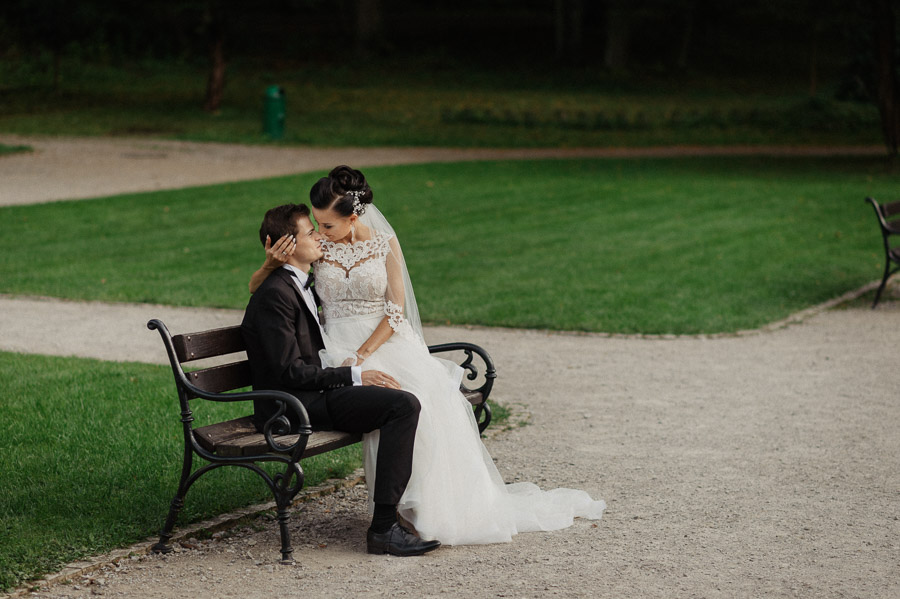 Fotografia Ślubna Olkusz - Sfotografowani Marcin Pluta Ojców plener ślubny, Fotografia Pary Młodej w plenerze, Sesja sensualna