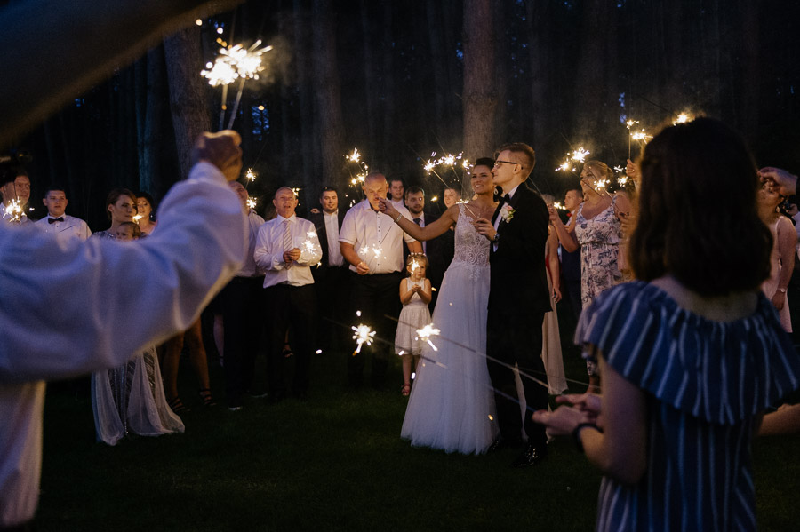Fotograf ślubny Częstochowa - Sfotografowani Marcin Pluta Zimne ognie, Romantyczna sesja weselna