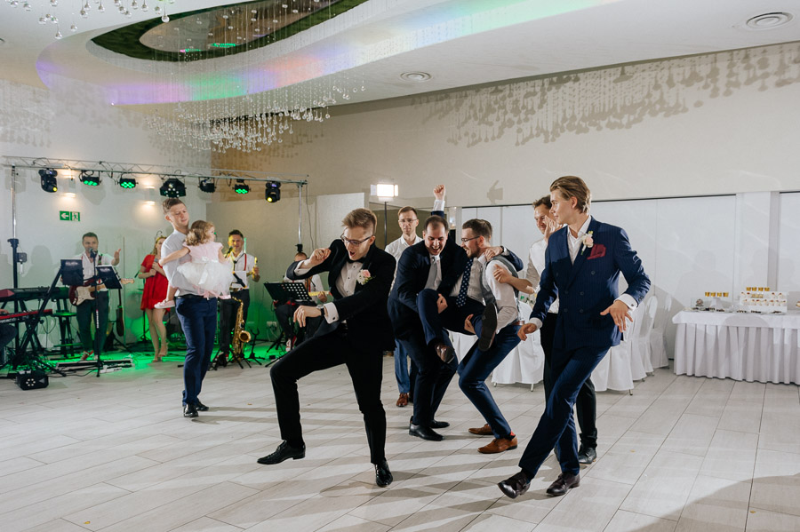 Fotograf ślubny Częstochowa - Sfotografowani Marcin Pluta Fotograf ślubny Częstochowa , Szalone zdjęcie ze wesela