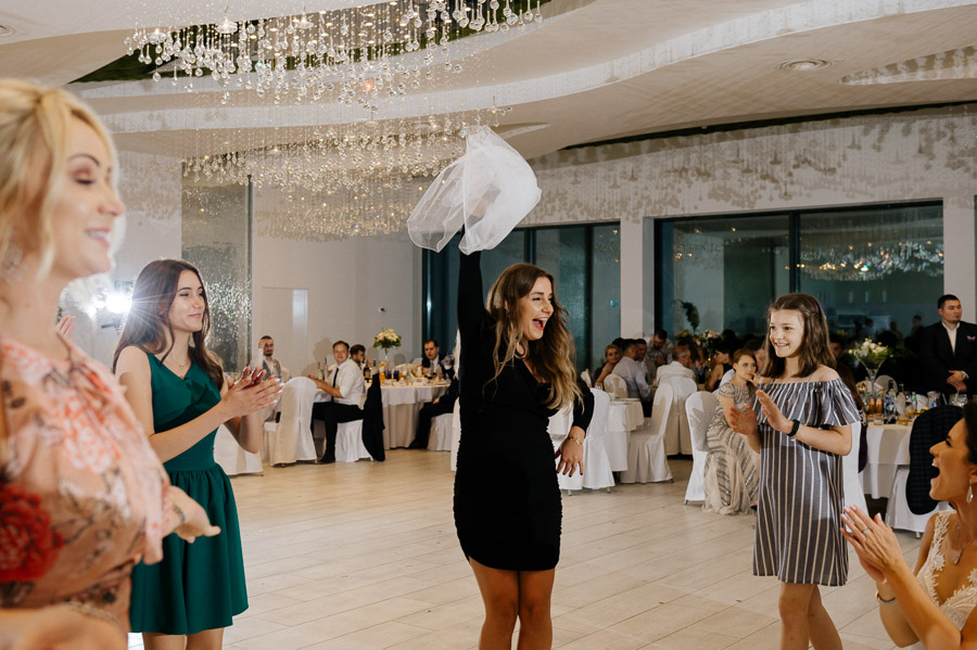 Oczepiny ślubne, Wesele Częstochowa fotograf, Fotografia ślubna Częstochowa 