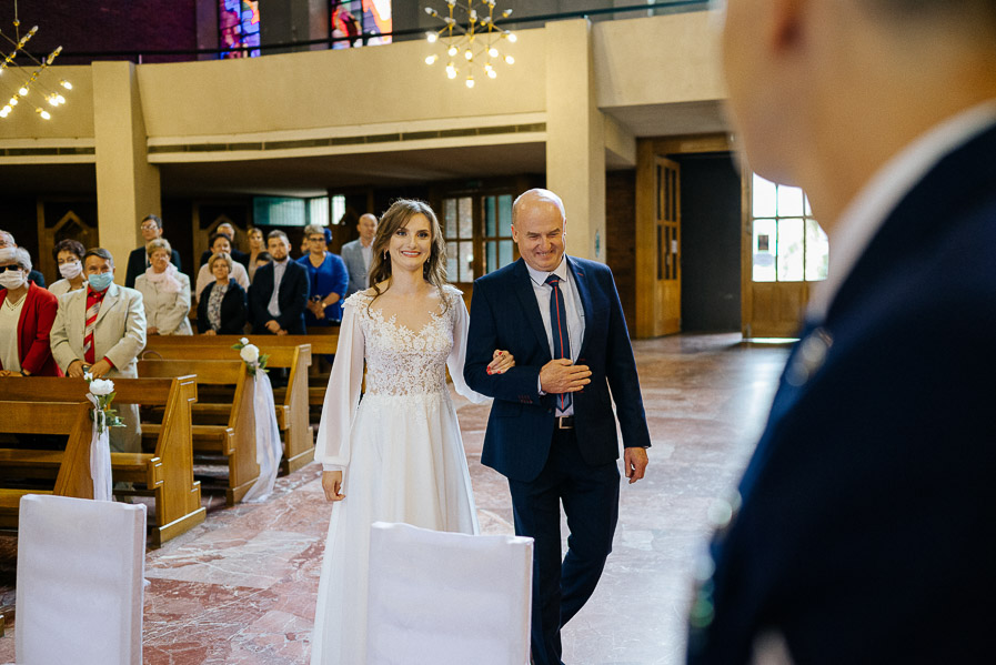 Wejście do kościoła