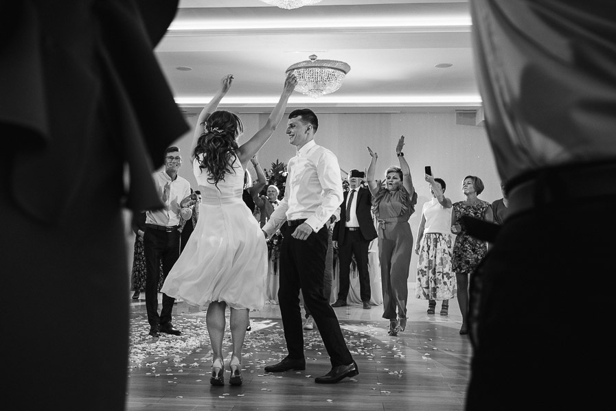 Taniec pary młodej