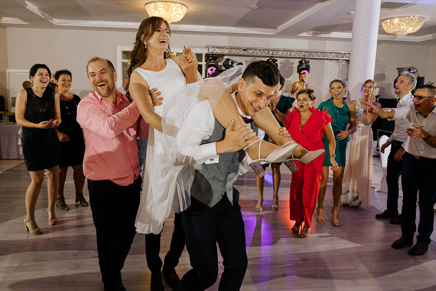 Szalony pierwszy taniec, Fotograf ślubny Sfotografowani