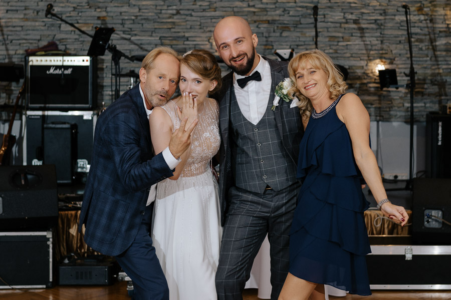 Fotograf ślubny Małopolska - Sfotografowani Marcin Pluta Radosne zdjęcia grupowe, Fotograf ślubny Małopolska, Zdjęcie ze ślubu