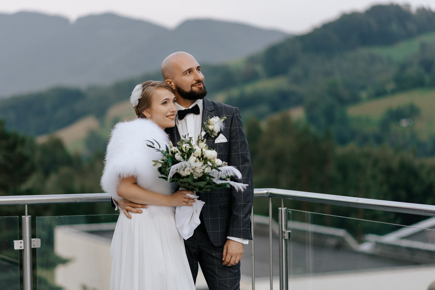 Fotografia Ślubna Małopolska - Sfotografowani Marcin Pluta Sesja na tarasie Hotel Perła Południa, Fotograf wesele, planujemy wesele