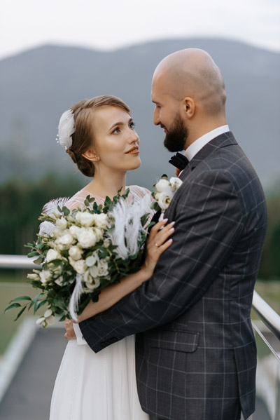 Fotograf ślubny Małopolska - Sfotografowani Marcin Pluta Sesja zdjęciowa na tarasie, Urokliwy plener ślubny, Romantyczna sesja ślubna