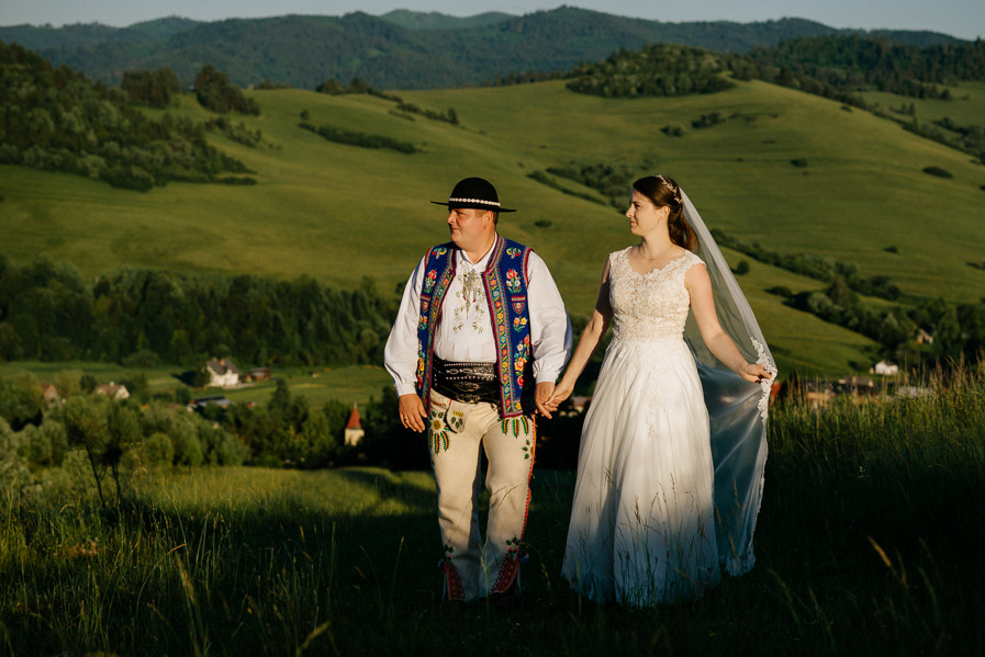 Fotograf ślubny Malopolska - Sromowce Niżne - Sfotografowani Marcin Pluta X, Plener ślubny, Zakochana Para młoda, Romantyczne sesje ślubne