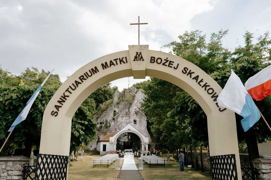 Sanktuarium Matki Boskiej Skałkowej Ogrodzieniec, Dobry fotograf ślubny Wolbrom, Fotografia okolicznościowa