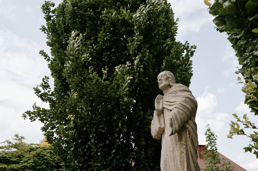 Sanktuarium Matki Boskiej Skałkowej, Fotografia ślubna, Naturalne zdjęcia ślubne