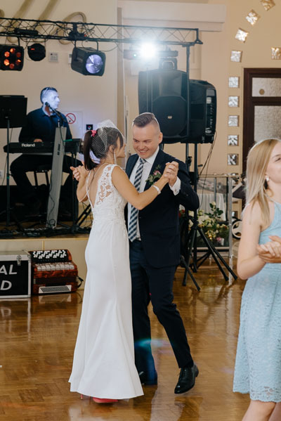 Wesele, Romantyczna i naturalna fotografia ślubna, Fotograf na wesele, 