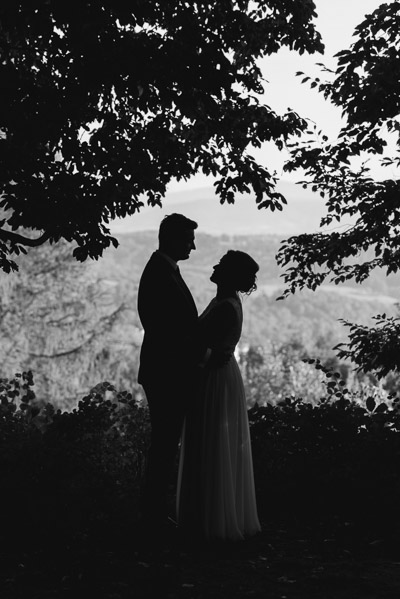 Fotograf ślubny Kraków - Sfotografowani Marcin Pluta Tajemnicze zdjęcie, Plener ślubny, Zakochana Para młoda, Romantyczne sesje ślubne