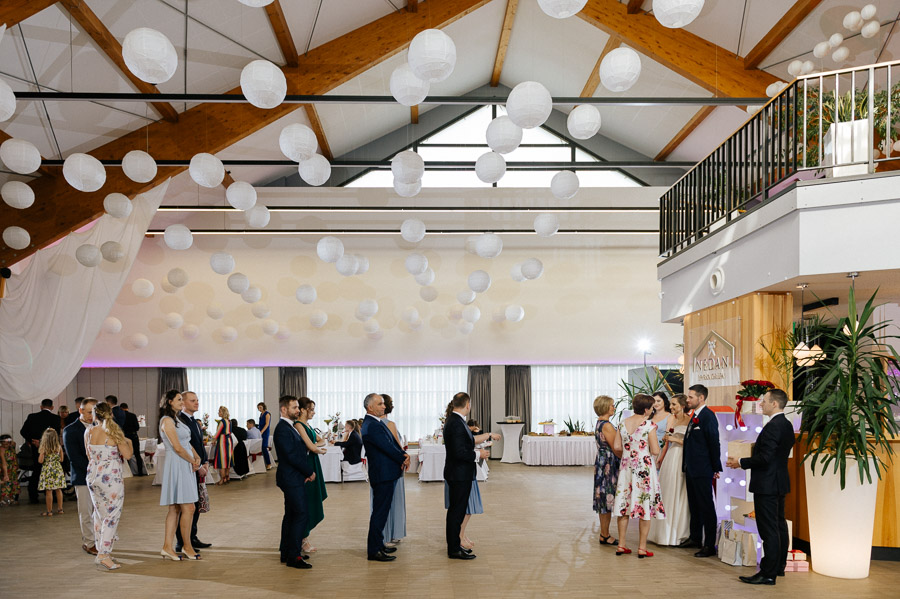 Życzenia, Fotograf ślubny Kraków - Małopolska - Sfotografowani Marcin Pluta Życzenia gości na weselu, Fotografia ślubna Kraków - Małopolska, Reportaż zdjęciowy Kraków - Małopolska