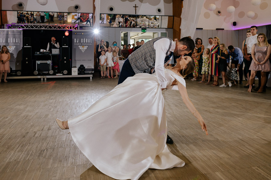 Pierwszy taniec, Fotograf ślubny Kraków - Małopolska - Sfotografowani Marcin Pluta Piękny pierwszy taniec na weselu, Fotograf Marcin Pluta