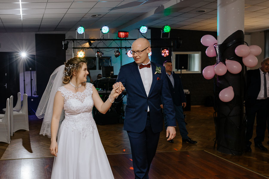 Fotografia Ślubna Śląsk - Sfotografowani Marcin Pluta Pierwszy taniec, Najlepszy fotograf ślubny Śląsk, Romantyczna sesja Śląsk