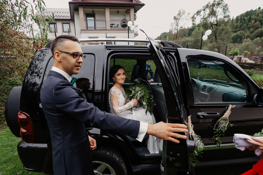 Auto ślubne, Fotograf ślubny i weselny Kraków - Małopolska, Zdjęcie z reportażu ślubnego
