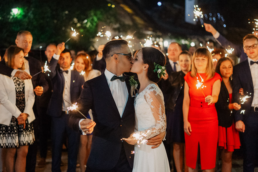 Zimne ognie wesele, Fotografia weselna, Fotograf dobry na wesele